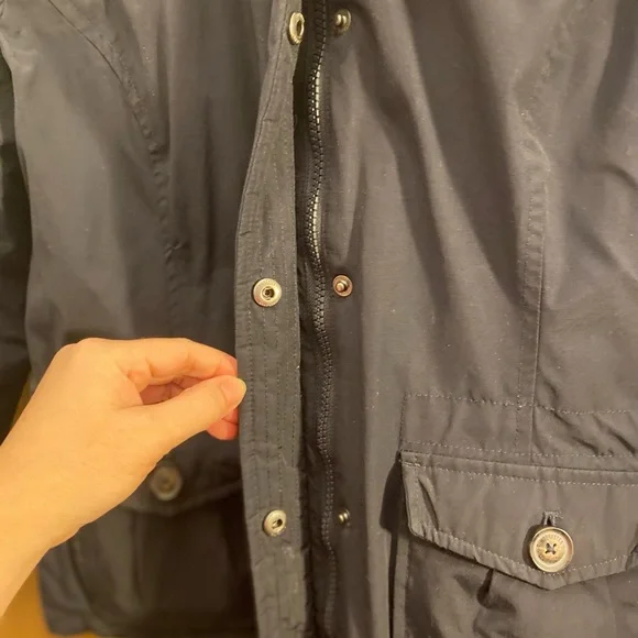 Hollister waist length black coat/jacket. Size Medium - Picture 4 of 9